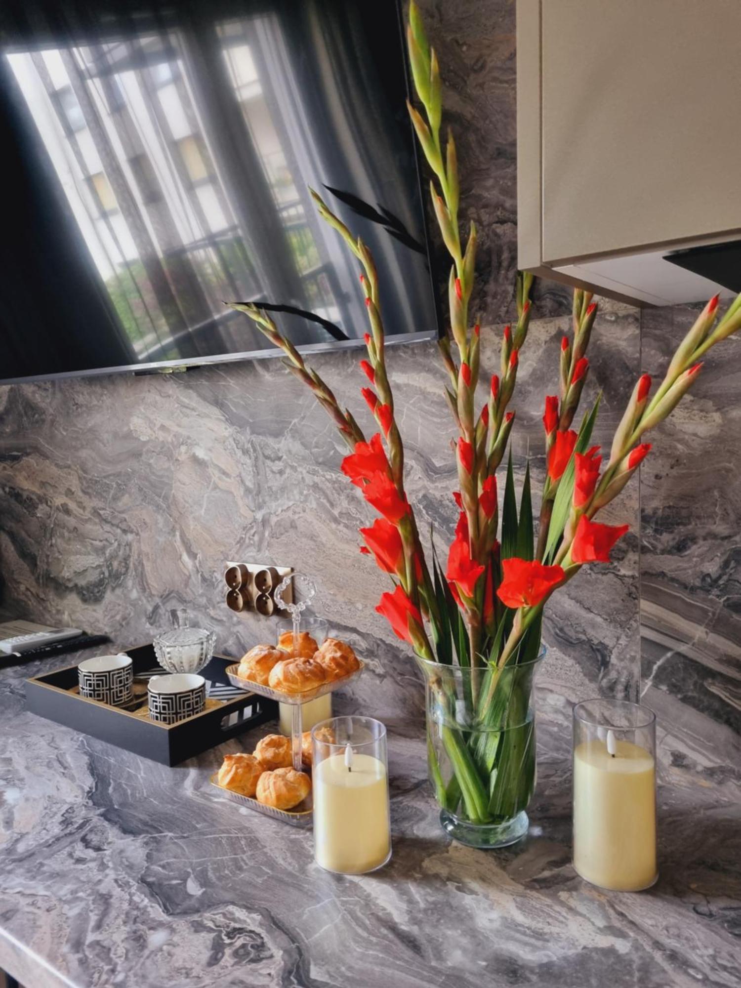 Apartament Jacuzzi คราคูฟ ภายนอก รูปภาพ